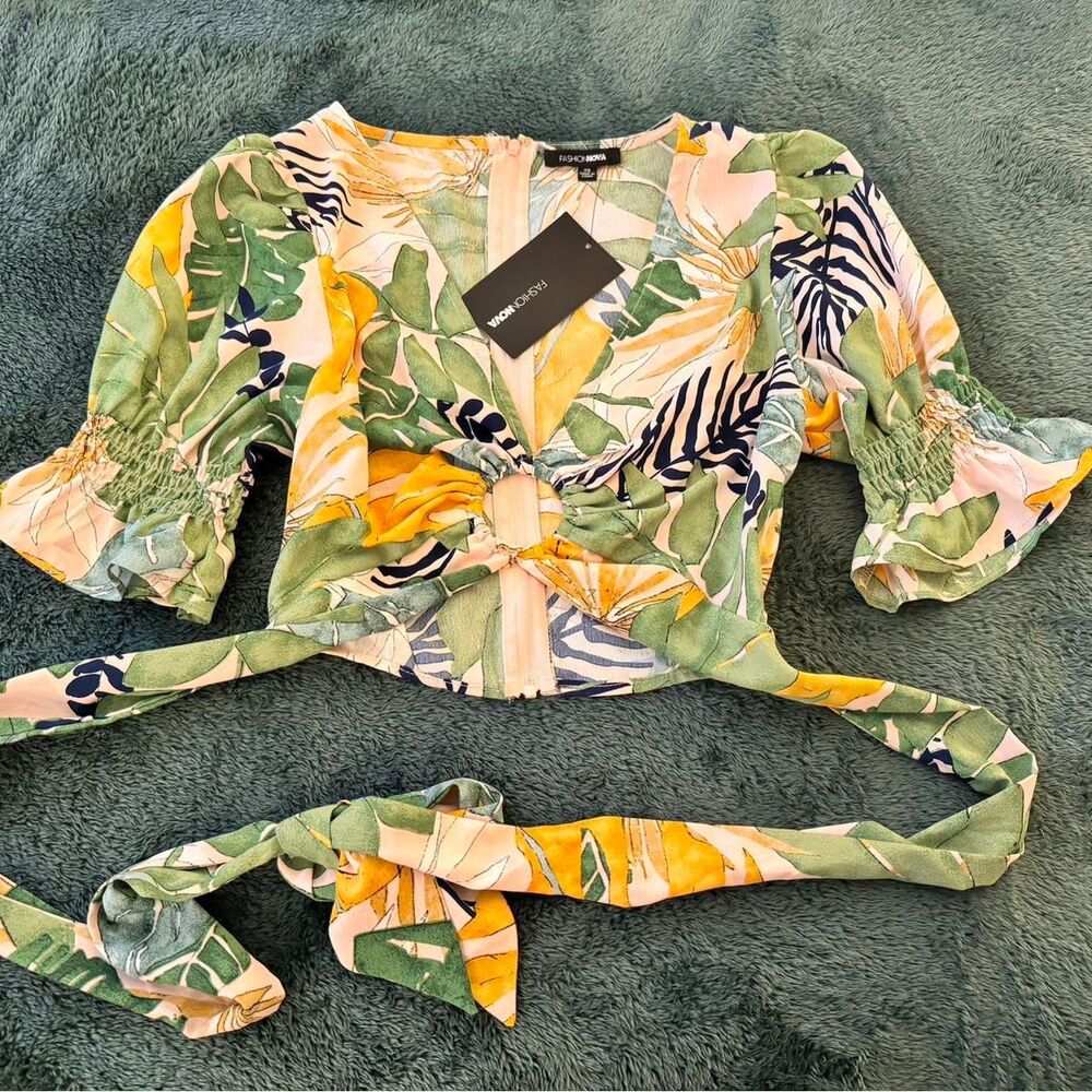 Fashion-nova Women's multi Blouse
